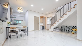 gapyeong gamseong216 poolvilla pension