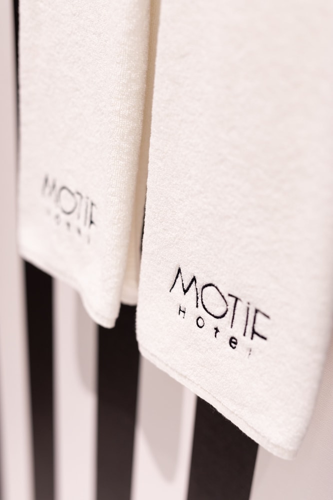 motif hotel