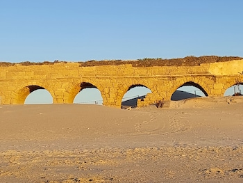ahuzat shaul seaside