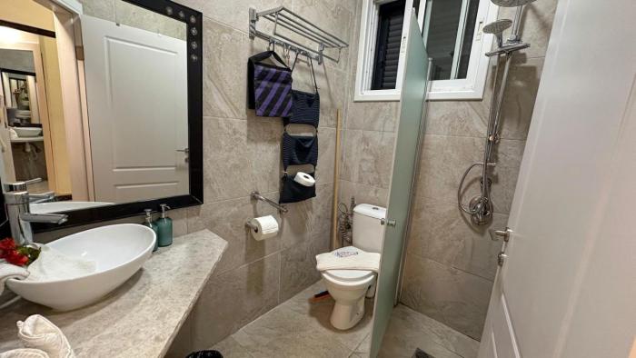 ahuzat shaul seaside