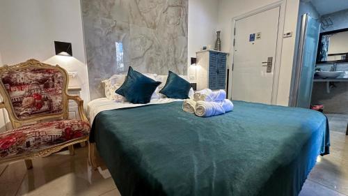 ahuzat shaul seaside