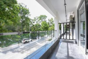 Bedchambers Serviced Apartment - Mg Road,Gurugram>>Delhi,0 star