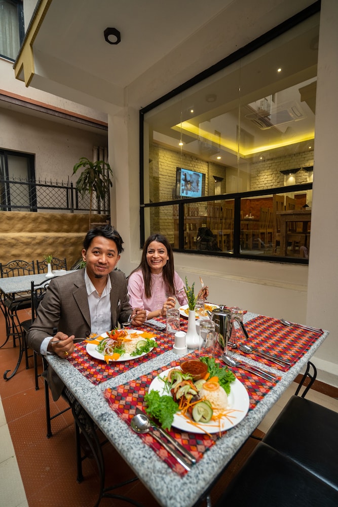 hotel mera peak pvt ltd