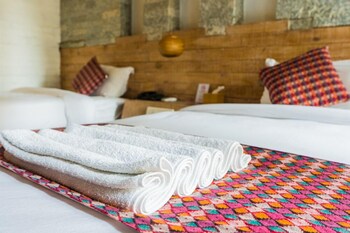 hotel mera peak pvt ltd