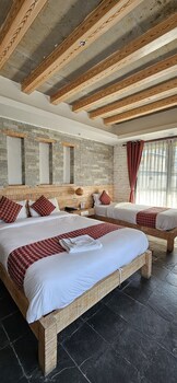 hotel mera peak pvt ltd