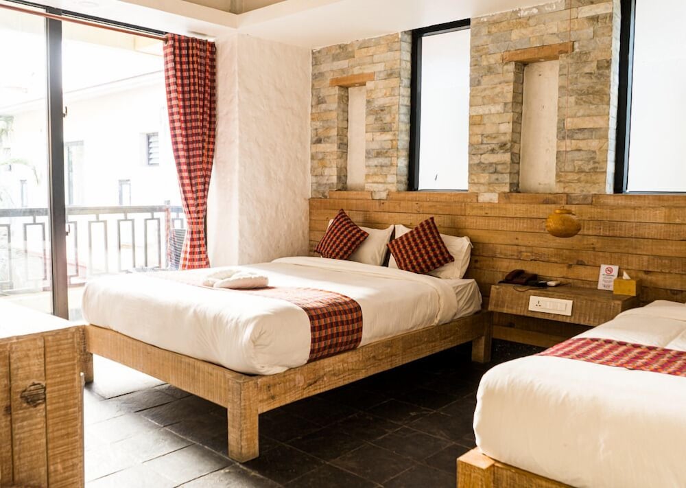 hotel mera peak pvt ltd