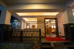 hotel mera peak pvt ltd