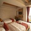 hotel mera peak pvt ltd