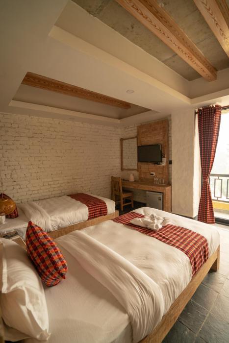 hotel mera peak pvt ltd