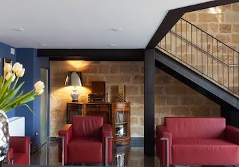 coclee guest suite palace