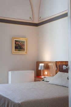 coclee guest suite palace