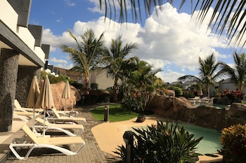 R2 Romantic Fantasia Dreams & Suites Hotel Adults Only,,4 star