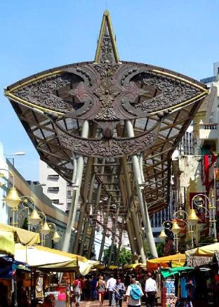 new wave hotel seri kembangan