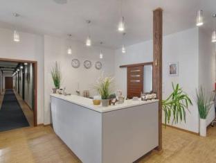 aparts bed and breakfast