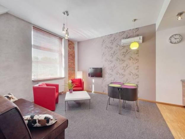 aparts bed and breakfast