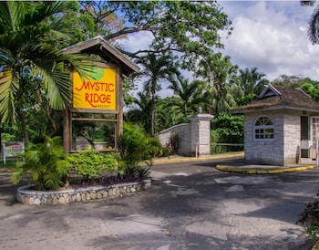 Hillview At Mystic Ridge,Saint Ann>>Ocho Rios,3.5 star