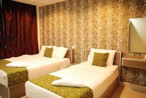 lacomme inn
