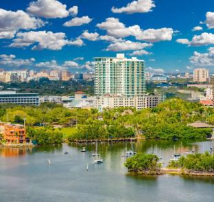 hotel arya bw premier collection