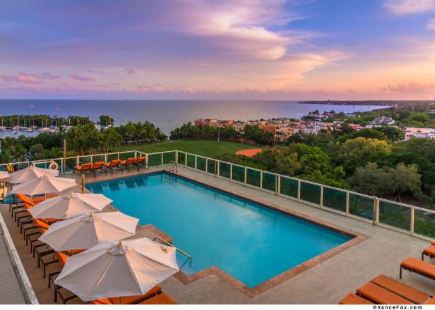 hotel arya bw premier collection