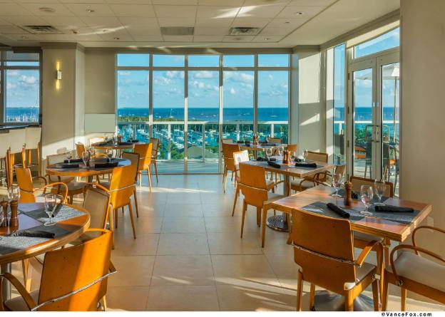 hotel arya bw premier collection