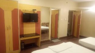 hotel raj classic inn