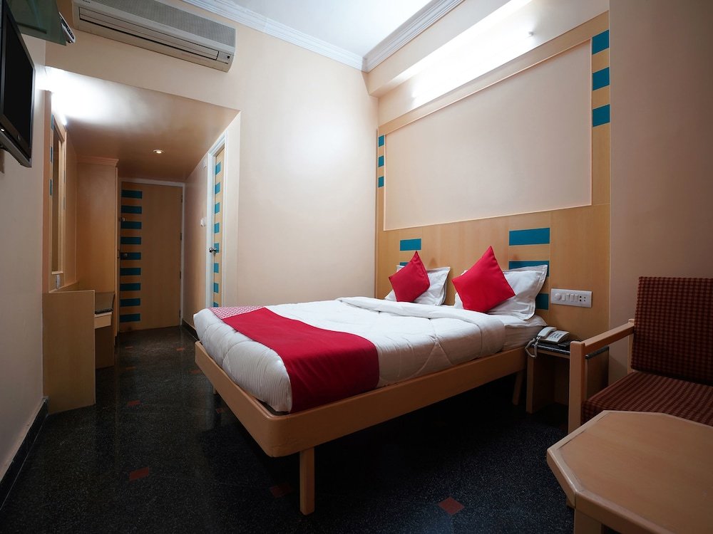 hotel raj classic inn