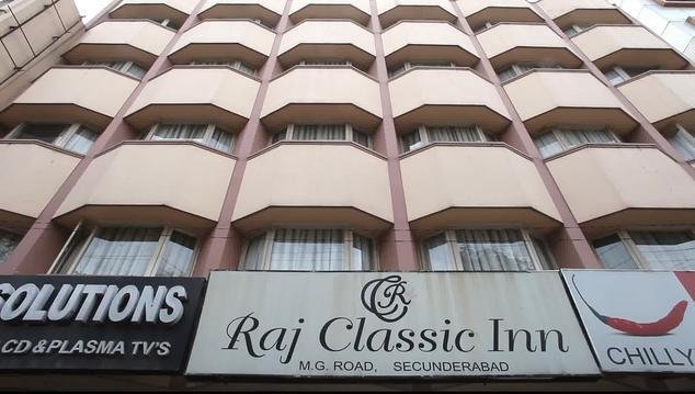 hotel raj classic inn