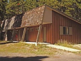 lake lodge cabins inside the park