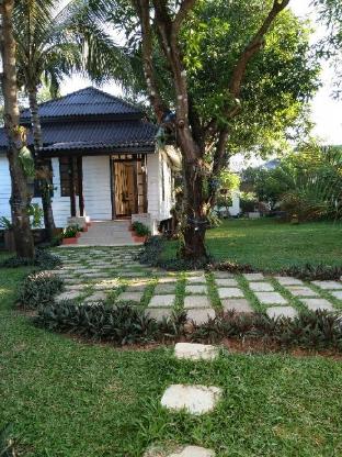 villa thakhek