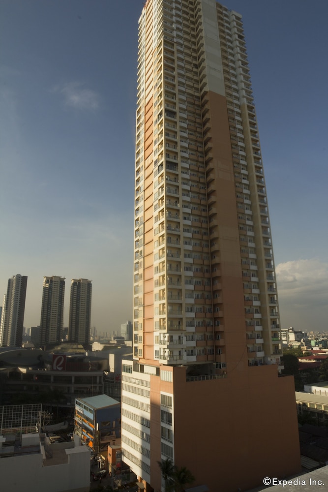 regency grand suites