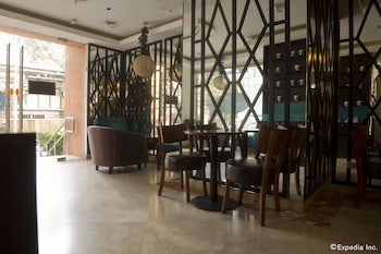 regency grand suites