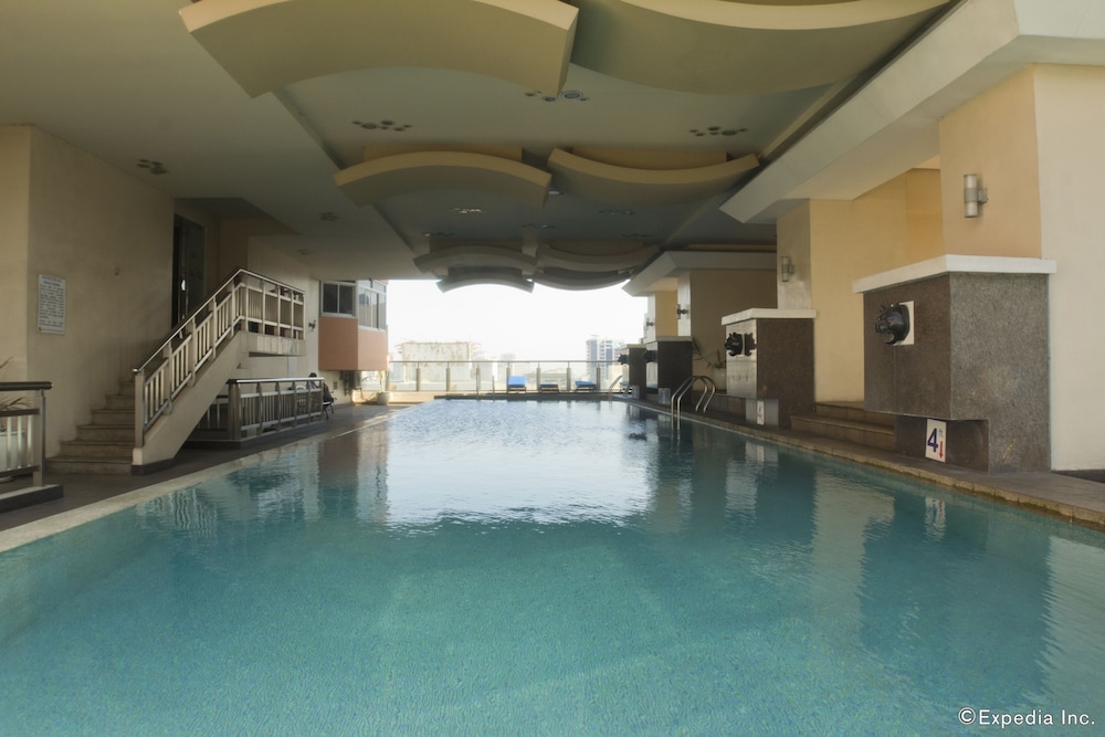 regency grand suites