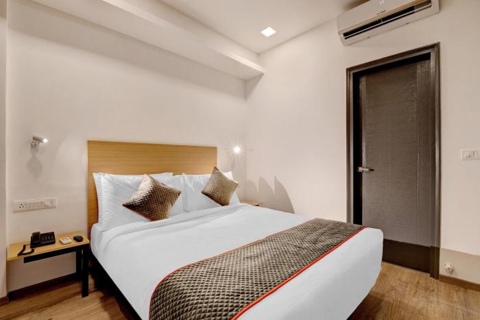 super townhouse siri residency