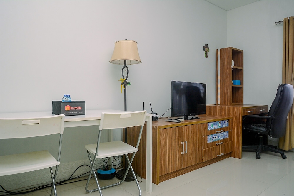 minimalist and strategic 1br at tamansari semanggi apartment