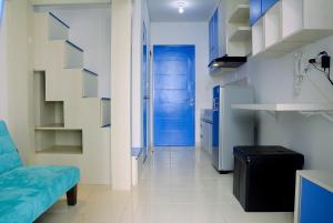 minimalist and posh studio dave apartment