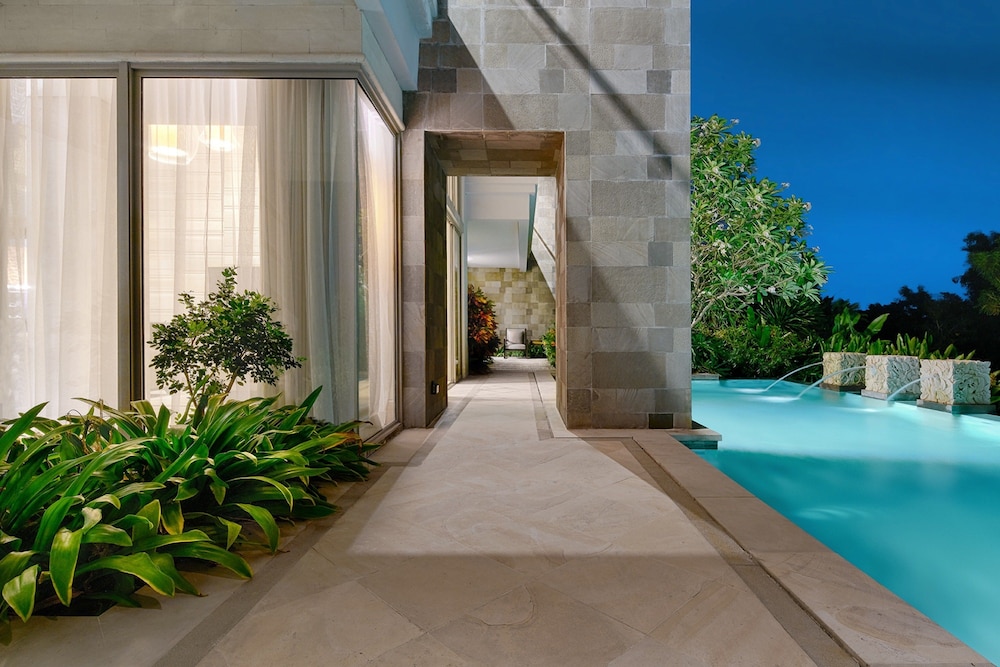 ayana residences luxury apartment