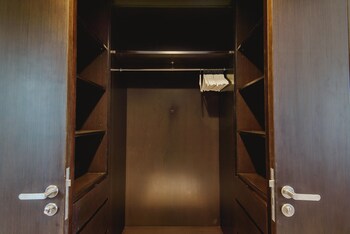 ayana residences luxury apartment