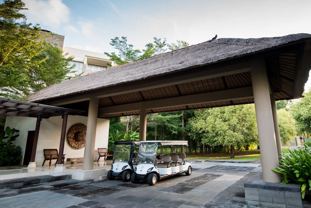 ayana residences luxury apartment