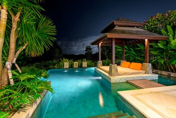 ayana residences luxury apartment