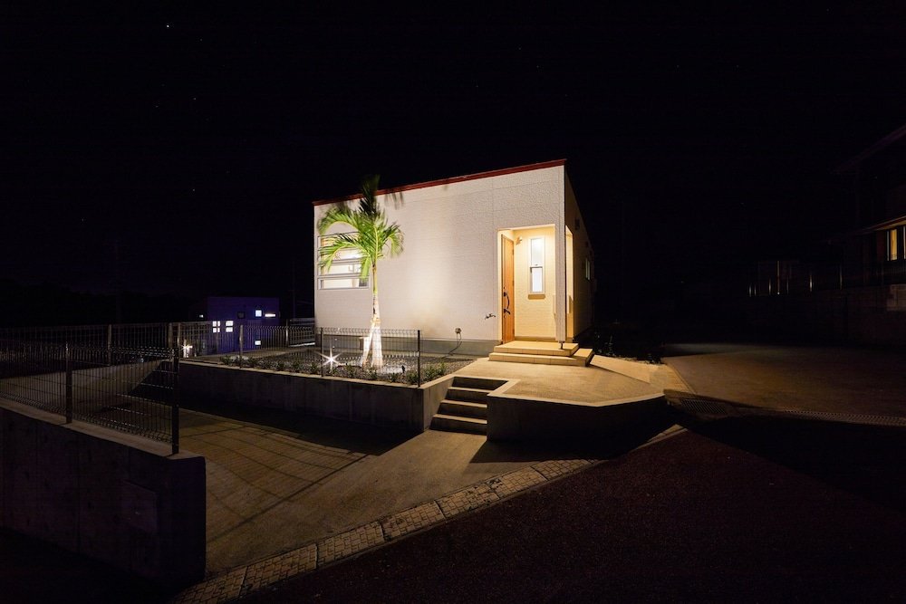 e horizon resort condominium nago b