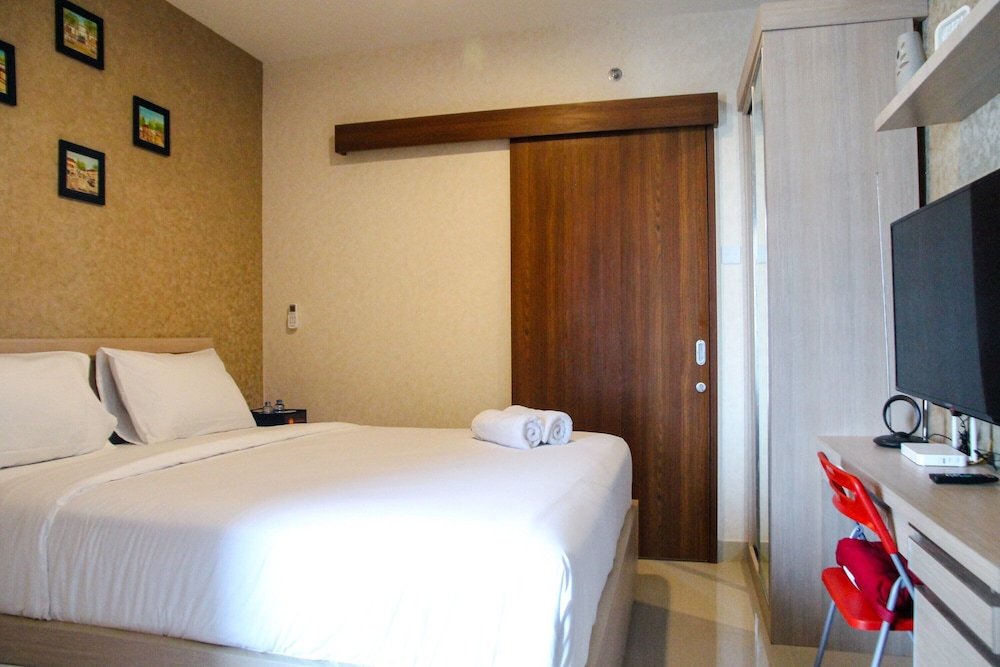 minimalist and comfy 1br grand kamala lagoon apartment