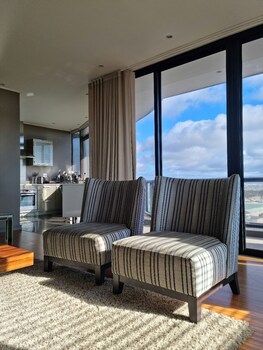 manhattan towers by smart city stays