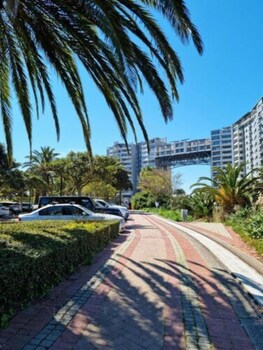 Manhattan Towers By Smart City Stays,Century City>>Cape Town,0 star