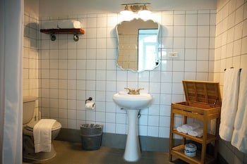 numero uno beach apartments