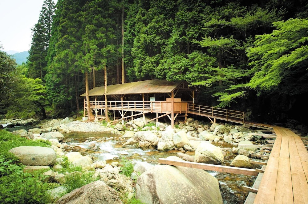 houraku