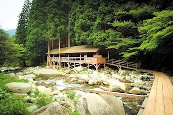 houraku
