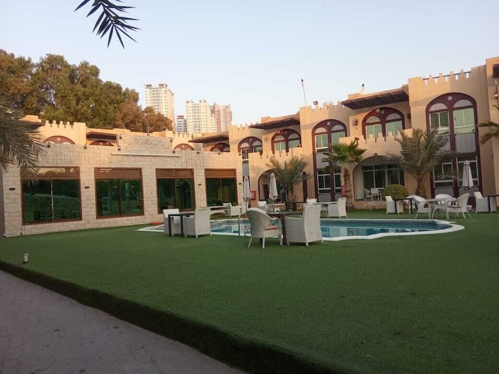 sham palace hotel