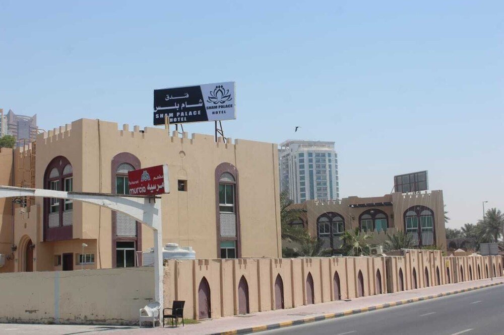 Sham Palace Hotel,,1 star