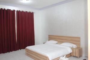 sham palace hotel