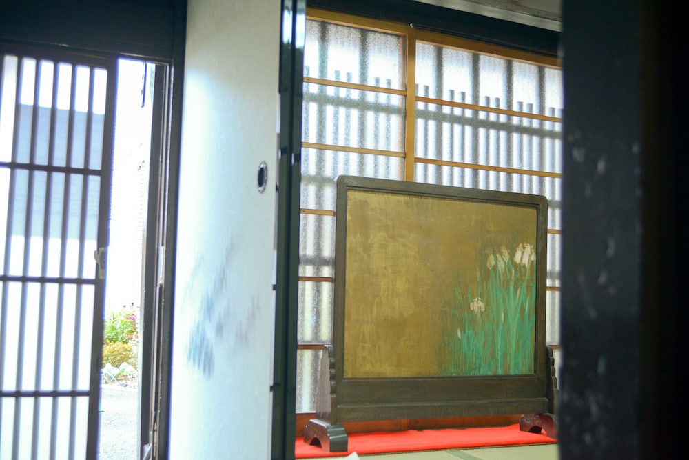 nishioji fukuro